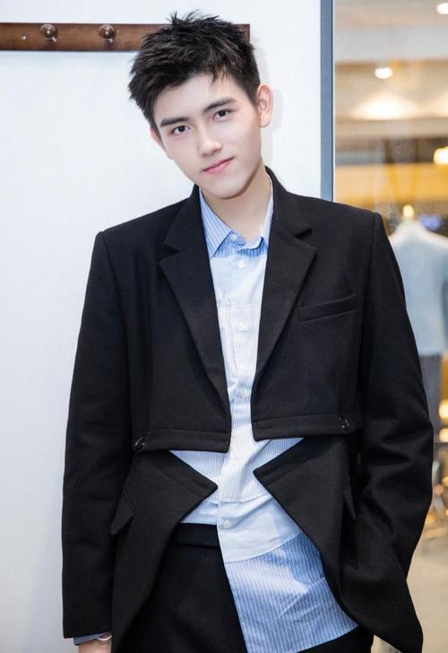 陈飞宇吃瓜娱乐圈视频,一场吃瓜大揭秘